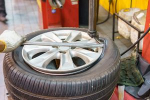 Read more about the article Top Tips To Repair A Flat Tire