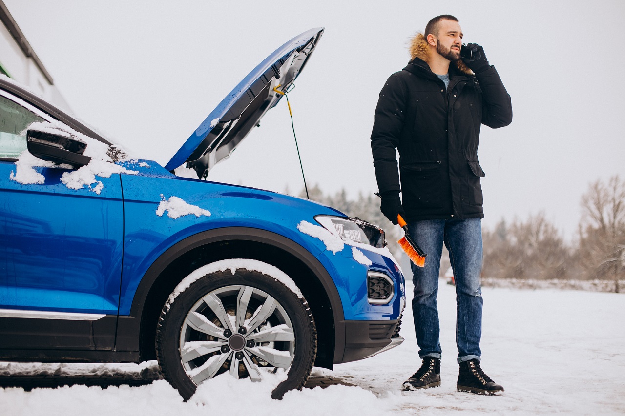 Read more about the article Top Reasons For Drained Car Battery